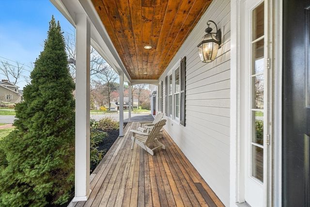16 Madigan Ln, Ayer, MA 01432