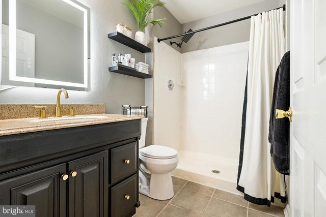 12906 FAIR BRIAR LN, Fairfax, VA 22033