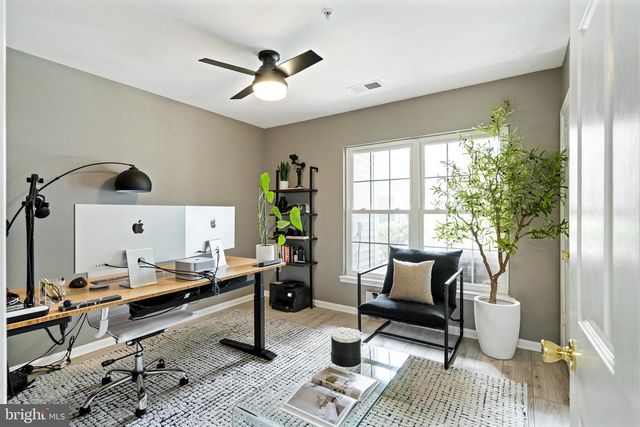 12906 FAIR BRIAR LN, Fairfax, VA 22033