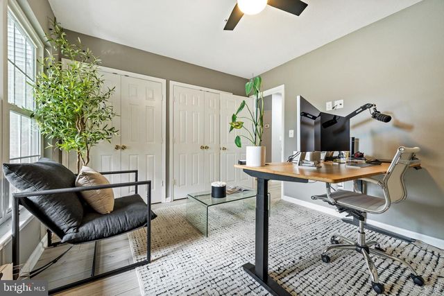 12906 FAIR BRIAR LN, Fairfax, VA 22033