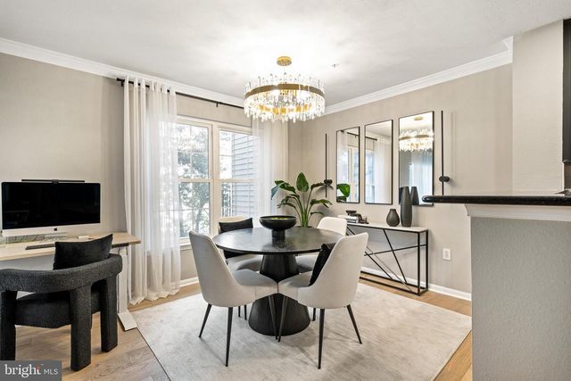 12906 FAIR BRIAR LN, Fairfax, VA 22033