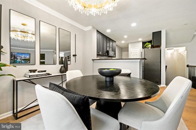 12906 FAIR BRIAR LN, Fairfax, VA 22033