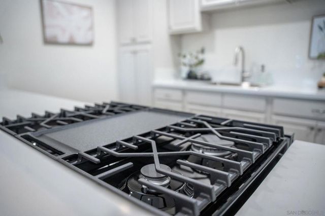 1654 Walbollen St, Spring Valley, CA 91977