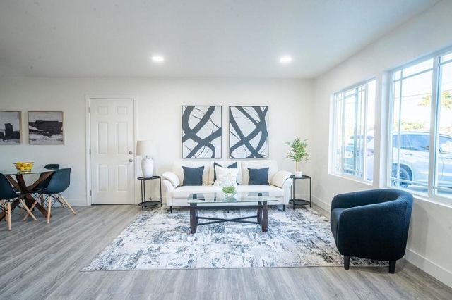 1654 Walbollen St, Spring Valley, CA 91977