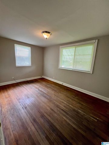 8504 3RD AVENUE N, Birmingham, AL 35206