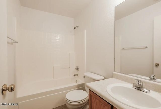 114 E BETH Drive, Phoenix, AZ 85042