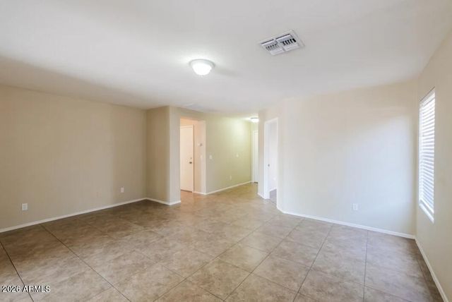 114 E BETH Drive, Phoenix, AZ 85042