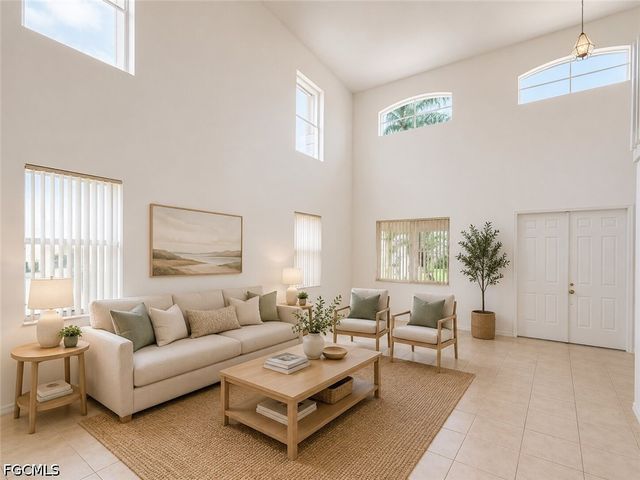 17038 Tremont ST, Fort Myers, FL 33908