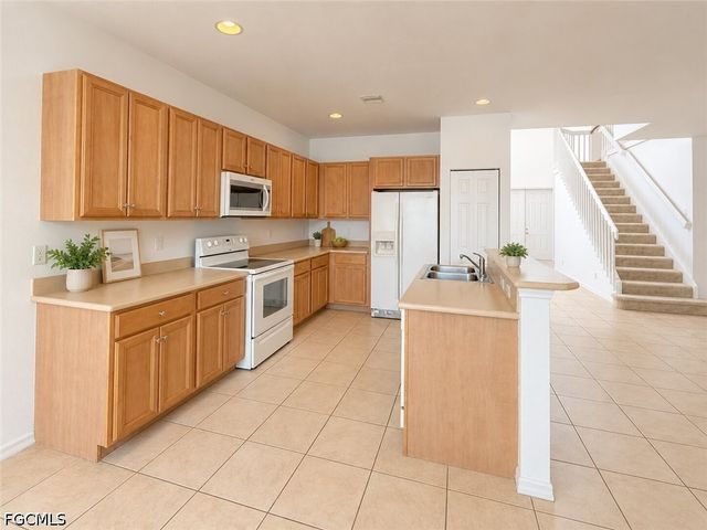17038 Tremont ST, Fort Myers, FL 33908