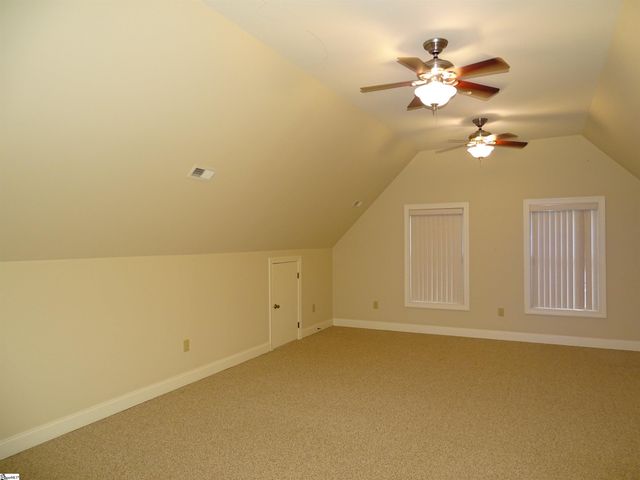 481 Bollweevil Way, Wellford, SC 29385