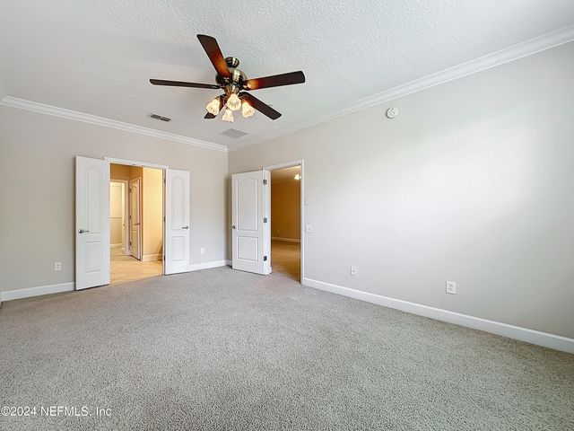 4480 DEERWOOD LAKE Parkway 621, Jacksonville, FL 32216