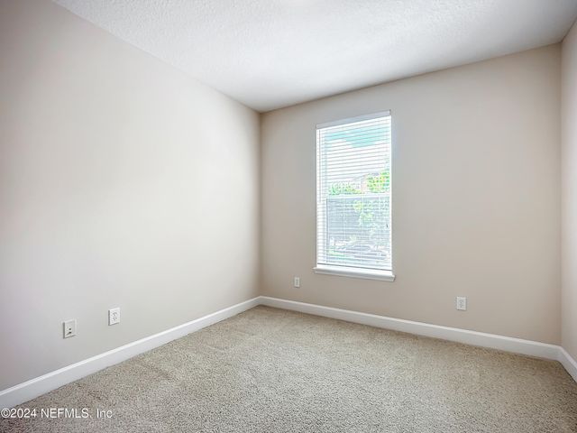 4480 DEERWOOD LAKE Parkway 621, Jacksonville, FL 32216