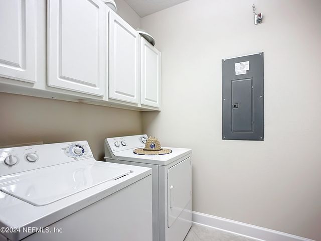 4480 DEERWOOD LAKE Parkway 621, Jacksonville, FL 32216