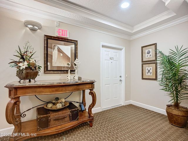 4480 DEERWOOD LAKE Parkway 621, Jacksonville, FL 32216