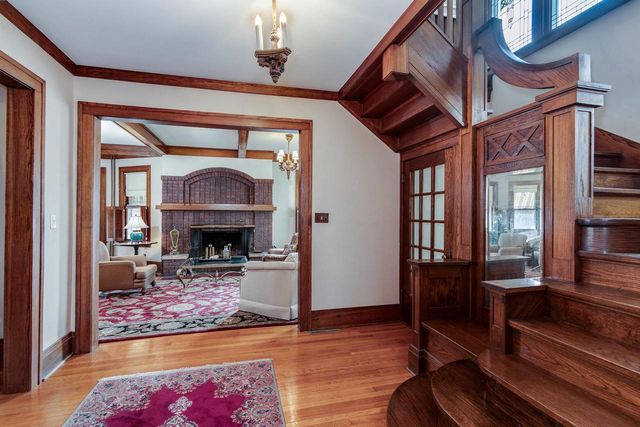 1004 Main Street, Stoughton, WI 53589