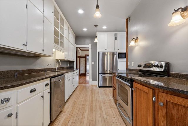 1004 Main Street, Stoughton, WI 53589