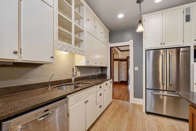 1004 Main Street, Stoughton, WI 53589