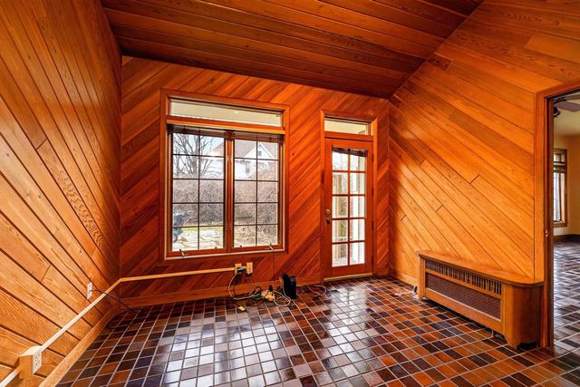 1004 Main Street, Stoughton, WI 53589