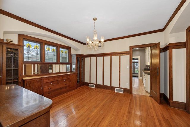 1004 Main Street, Stoughton, WI 53589