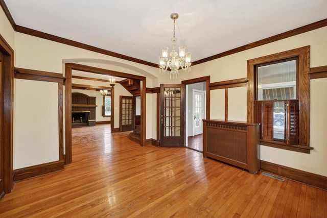 1004 Main Street, Stoughton, WI 53589