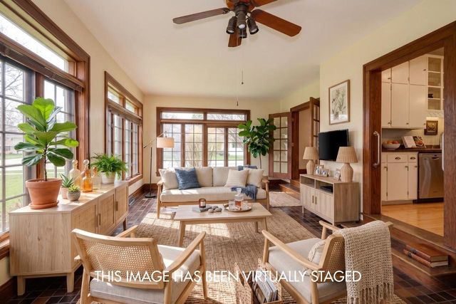 1004 Main Street, Stoughton, WI 53589