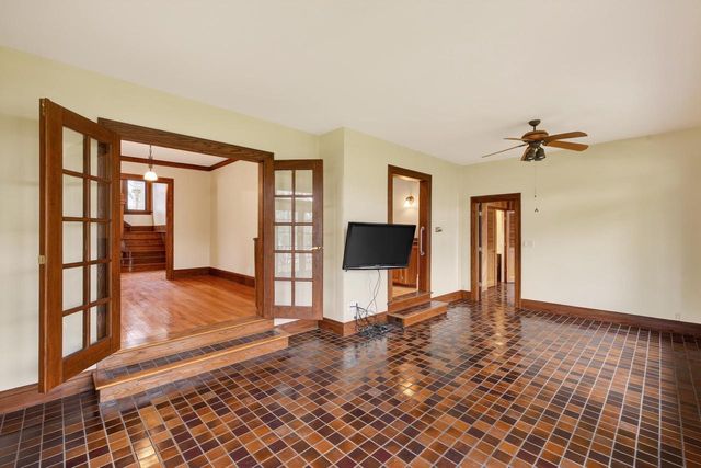 1004 Main Street, Stoughton, WI 53589
