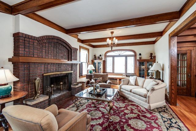 1004 Main Street, Stoughton, WI 53589