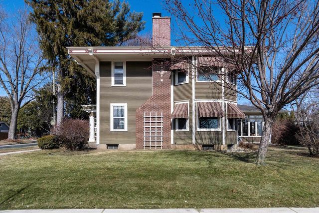 1004 Main Street, Stoughton, WI 53589