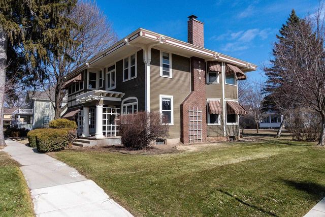 1004 Main Street, Stoughton, WI 53589