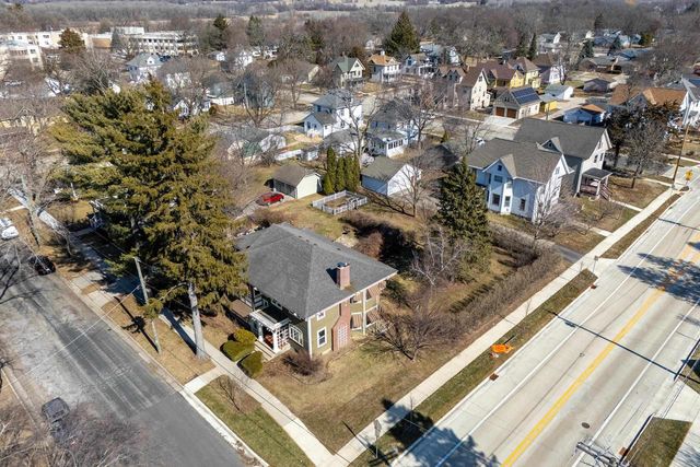 1004 Main Street, Stoughton, WI 53589