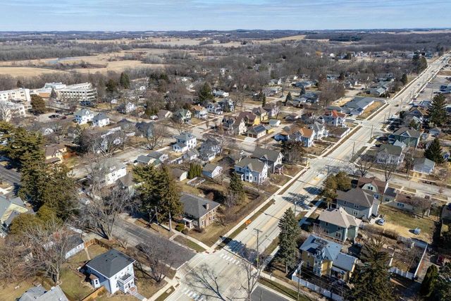 1004 Main Street, Stoughton, WI 53589