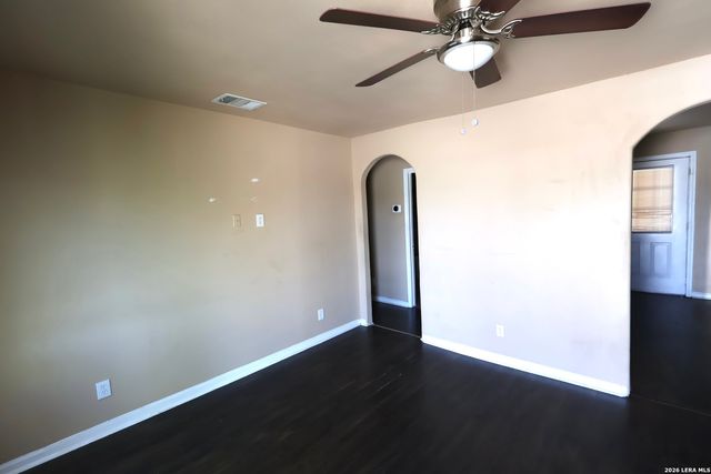 1300 NORFLEET ST, San Antonio, TX 78208