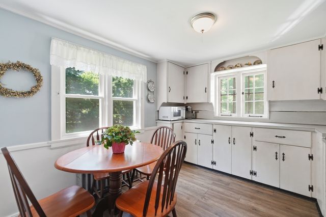 211 Main St, Wilbraham, MA 01095