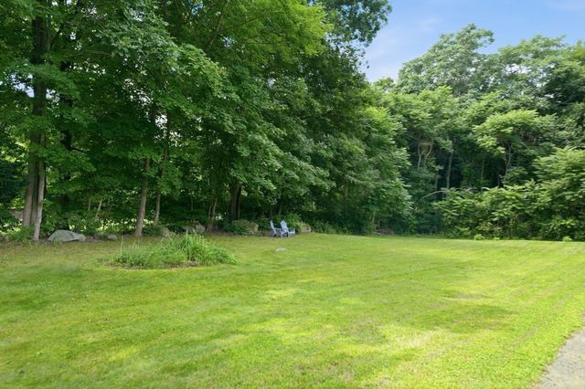 211 Main St, Wilbraham, MA 01095