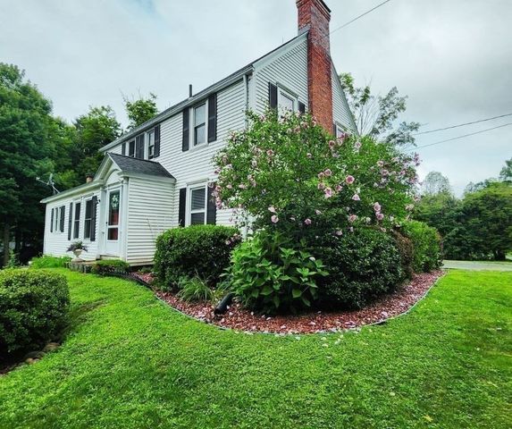 211 Main St, Wilbraham, MA 01095