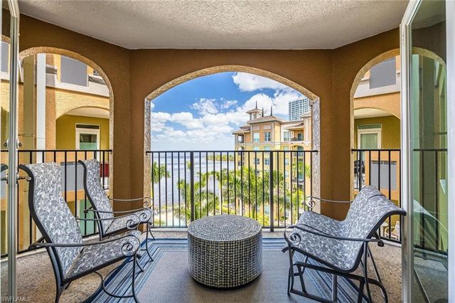 2825 Palm Beach BLVD 608, Fort Myers, FL 33916