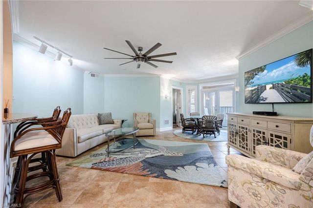 2825 Palm Beach BLVD 608, Fort Myers, FL 33916