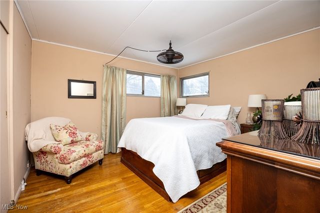 369 Franklin Avenue, Barberton, OH 44203