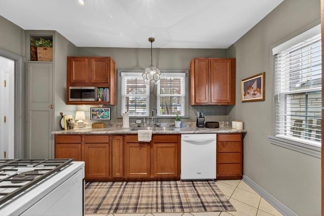119 N 69th STREET, Milwaukee, WI 53213