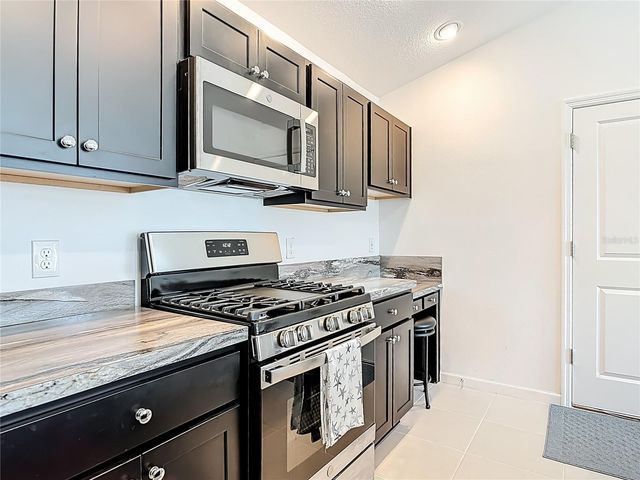 3552 GROUBY ROAD, The Villages, FL 32163