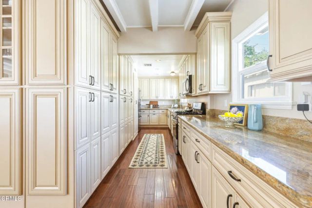 636 Del Monte Street, Pasadena, CA 91103