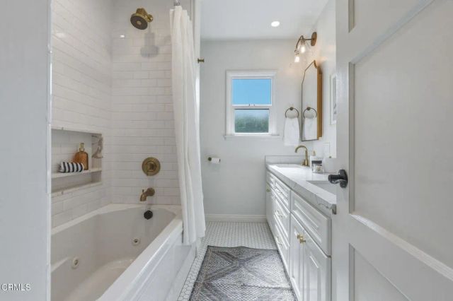 636 Del Monte Street, Pasadena, CA 91103