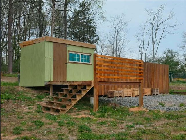 196 Southside Road, Sweetwater, TN 37874