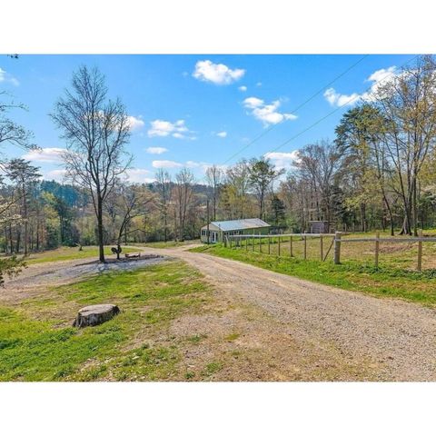 196 Southside Road, Sweetwater, TN 37874