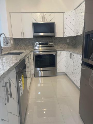 14728 Balgowan Rd, Miami Lakes, FL 33016