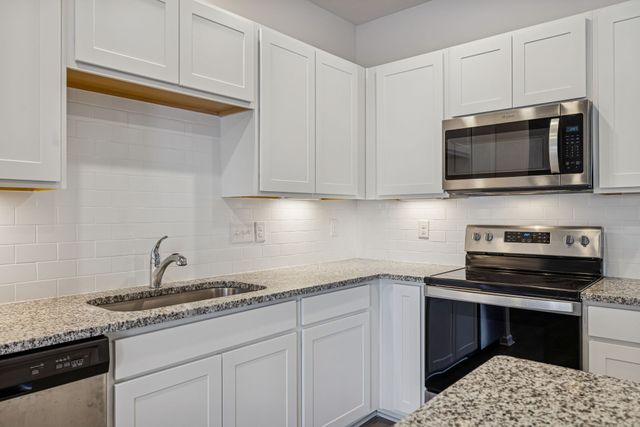 134 Grayson Cir, Chapel Hill, TN 37034