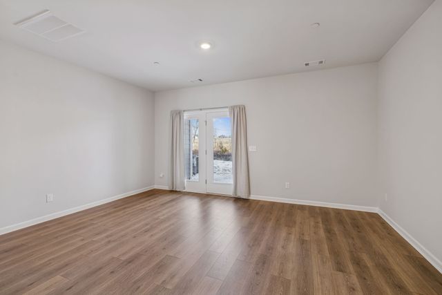 134 Grayson Cir, Chapel Hill, TN 37034