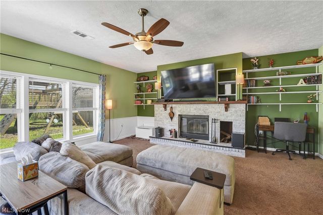 5627 Burns Road, North Olmsted, OH 44070