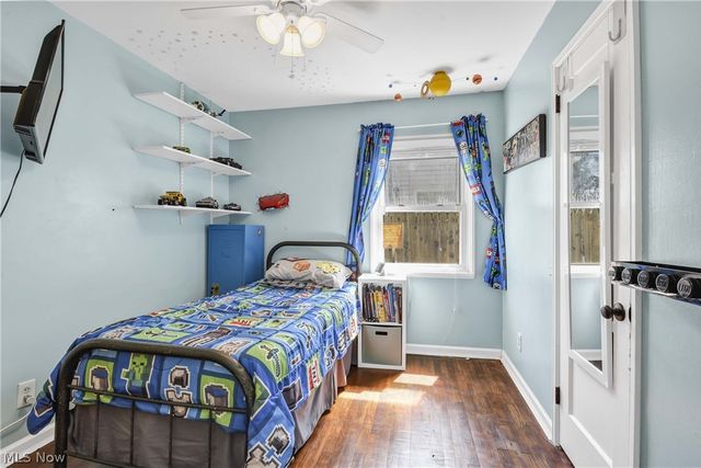 5627 Burns Road, North Olmsted, OH 44070