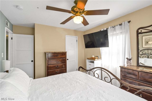 5627 Burns Road, North Olmsted, OH 44070